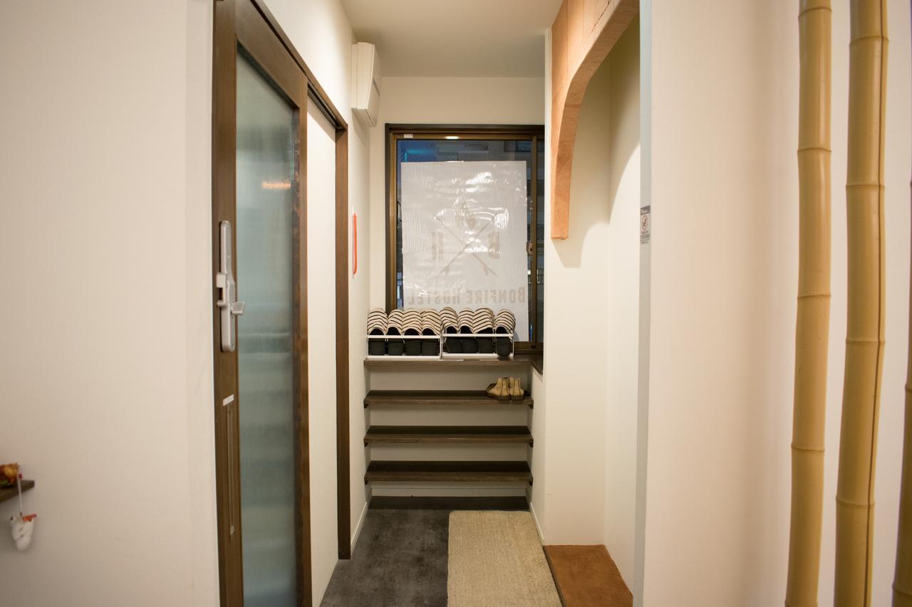 Bonfire Hostel Oszaka Kültér fotó